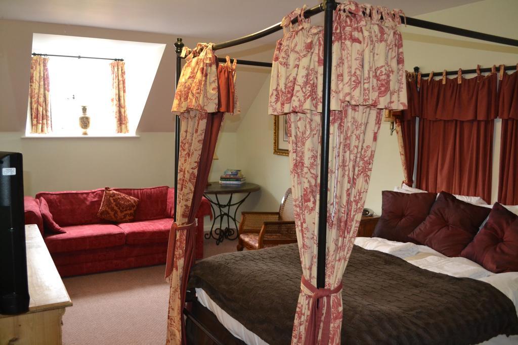فندق The Mill Arms رومسي الغرفة الصورة